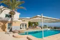 villa de 5 chambres 329 m² l Alfas del Pi, Espagne