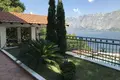 Casa 180 habitaciones 200 m² Prcanj, Montenegro