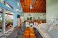 Дом 4 спальни 450 м² West Bay, Гондурас