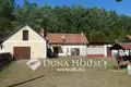 Cottage 300 m² Csemo, Hungary