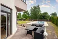 6 room house 351 m² Kekavas pagasts, Latvia