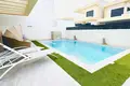 Haus 4 zimmer  Los Montesinos, Spanien