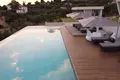 Villa de 7 dormitorios 395 m² Nikiti, Grecia