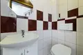 Dom 7 pokojów 230 m² w Warszawa, Polska