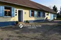 Cottage 200 m² Kissomlyo, Hungary