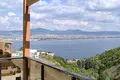 Duplex 4 bedrooms 195 m² Goelcuek, Turkey