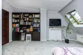 House 240 m² Krakow, Poland