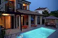 6 bedroom villa 300 m² Mjesni odbor Milcetici - Turcici - Zidarici, Croatia