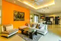 Villa de tres dormitorios 250 m² Phuket, Tailandia