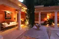 6 bedroom villa 1 221 m² Altea, Spain