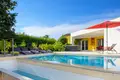 Villa de tres dormitorios  Pola, Croacia
