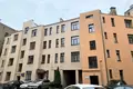 Mieszkanie 3 pokoi 85 m² Ryga, Łotwa