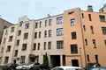 Mieszkanie 3 pokoi 85 m² Ryga, Łotwa