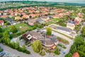 Commercial property 950 m² in Pecel, Hungary