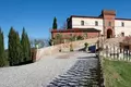 Nieruchomości komercyjne 1 000 m² Siena, Włochy