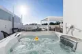 2 bedroom apartment 120 m² San Pedro Alcantara, Spain