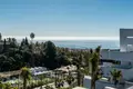 3 bedroom apartment  Estepona, Spain