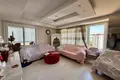 4 bedroom apartment 170 m² Mezitli, Turkey