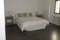 Villa de 4 dormitorios 310 m² Chiva, España