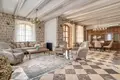 4 bedroom Villa 480 m² Katun Rezevici, Montenegro