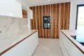 Villa 4 chambres 325 m², Tous les pays