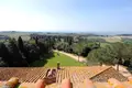 Замок 30 комнат 7 680 м² Empoli, Италия