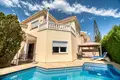 Dom 4 pokoi 350 m² Jermasoja, Cypr