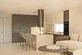Mieszkanie 2 pokoi 81 m² Strovolos, Cypr