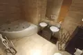 Wohnung 3 Schlafzimmer 261 m² Estepona, Spanien