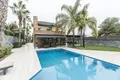5-Schlafzimmer-Villa 496 m² Vilanova i la Geltru, Spanien