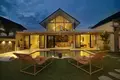 Villa de tres dormitorios 142 m² Kerobokan Klod, Indonesia
