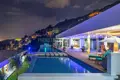 Villa 4 chambres 2 700 m² Phuket, Thaïlande