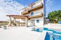 4-Schlafzimmer-Villa 240 m² Tivat, Montenegro