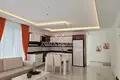 Mieszkanie 2 pokoi 75 m² w Mahmutlar, Turcja