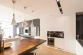 2 room apartment 85 m² in Warsaw, Poland