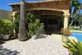 villa de 5 dormitorios 343 m² Denia, España