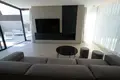 5-Schlafzimmer-Villa 350 m² l Alfas del Pi, Spanien