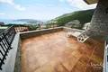 Villa de 4 dormitorios 495 m² Budva, Montenegro