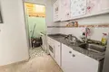 Villa de tres dormitorios 74 m² Torrevieja, España