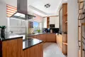 Mieszkanie 4 pokoi 144 m² Warszawa, Polska
