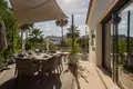 villa de 5 dormitorios 333 m² Marbella, España