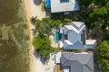 Дом 4 спальни 297 м² Sandy Bay, Гондурас