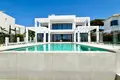 4 bedroom house 450 m² San Pedro Alcantara, Spain