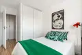 2 room apartment 42 m² Warsaw, Poland