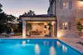 4 bedroom Villa 359 m² Kanfanar, Croatia