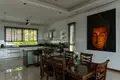 Villa de 4 dormitorios 1 788 m² Ban Kata, Tailandia