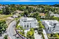 6-Schlafzimmer-Villa 647 m² Marbella, Spanien