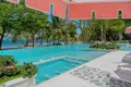 Кондо 2 спальни 155 м² West Bay, Гондурас