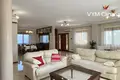 villa de 5 dormitorios 360 m² Urbanizacion Dona Pepa, Španjolska