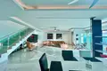 Квартира 4 спальни 180 м² Аланья, Турция